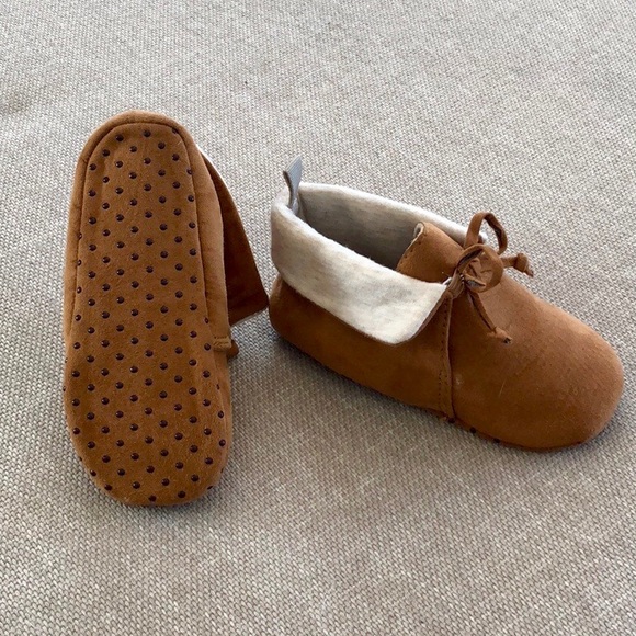 Fold-over Moccasins, tan/brown faux suede - Picture 2 of 3